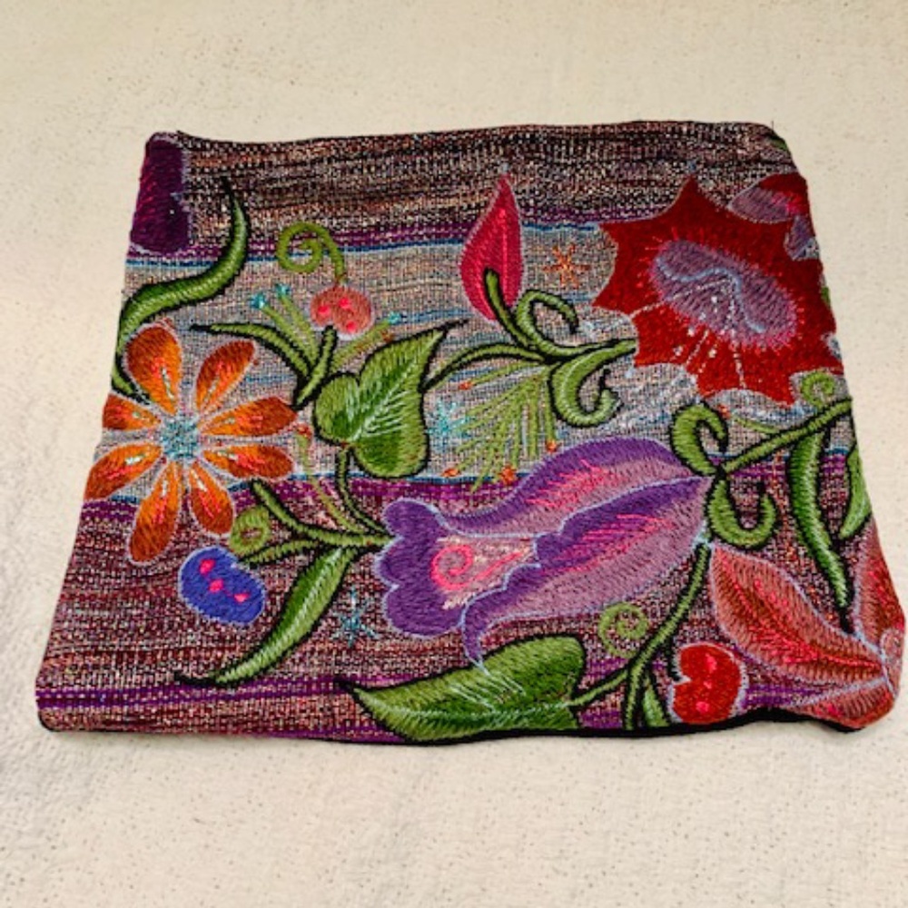 ❤️Cosmetic Bag NWOT💋❤️